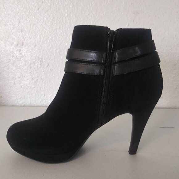 Metaphor women's size 7 1/2 black high heel ankle boots - Picture 4 of 16